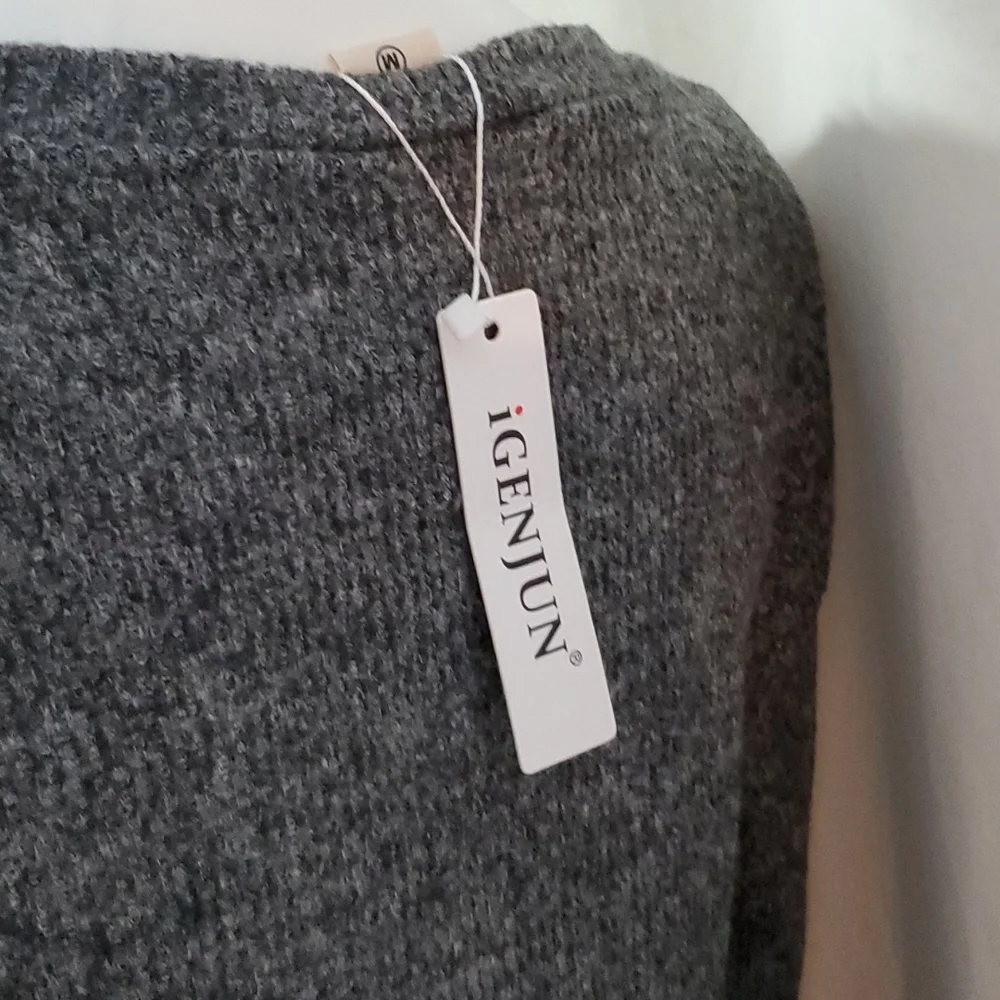 ๐5/$30๐ iGenjun Light Weight Tunic - Picture 7 of 8
